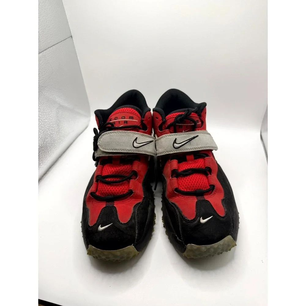 Nike Air Zoom Turf 643230-600 Boys 7 Sneaker Fire Red Black‎ Nubuck Racing Shoes
